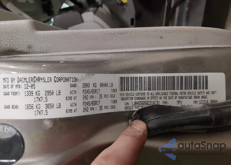 2006 Jeep Commander Limited z USA, uszkodzony, nr VIN 1J8HG58266C216131